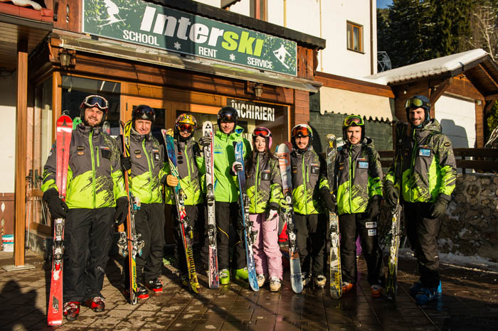 Roadblock hostess Least Școală Ski Poiana Brașov - Cursuri Ski Copii și Adulți - Interski România